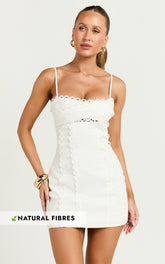 Gigi Mini Linen Blend Dress - Sweetheart Tie Back Scallop Detail Dress in Off White