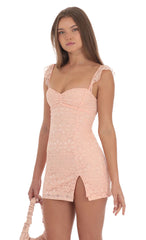 Sweetheart Neck Lace Dress in Peach